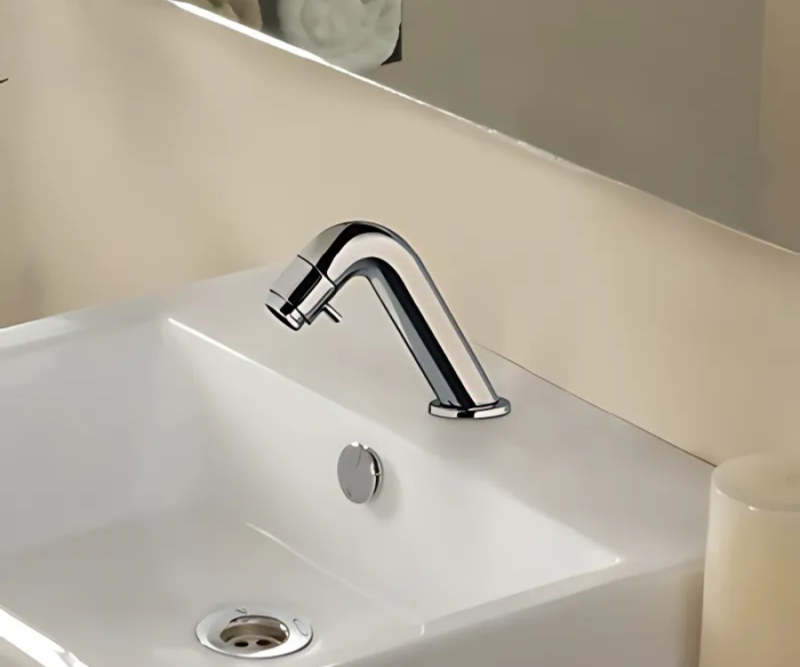 0054048_spout-operating-tap_400